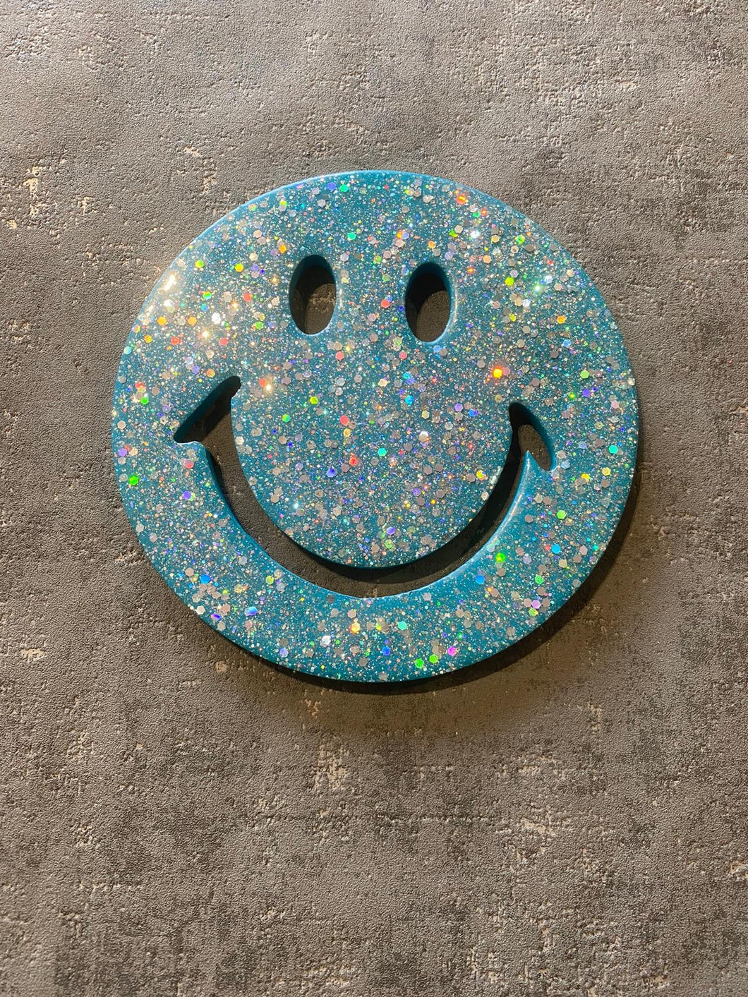 Smiley resin face in blue glitter all sizes