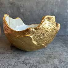 Large Hatched in pearl and gold