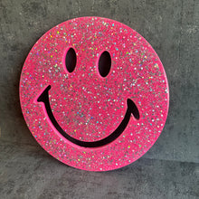 Smiley resin face in pink glitter 30cm medium