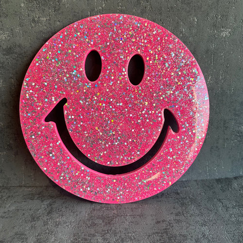 Smiley resin face in pink glitter 30cm medium
