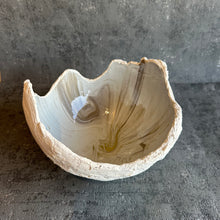 Large Hatched in light grey and white
