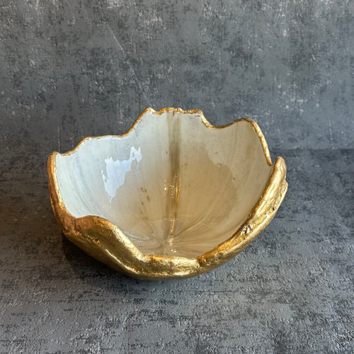 Large Hatched in pearl and gold