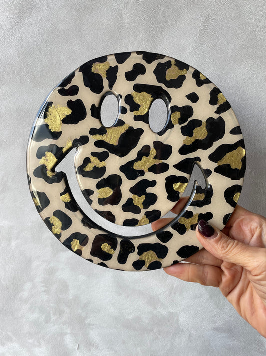 Small leopard resin smiley with hand painted gold spots.